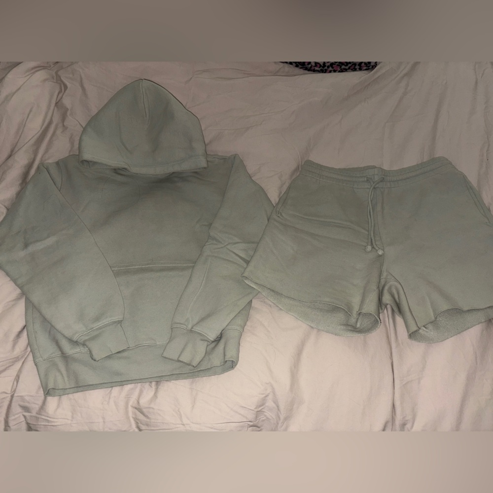 Aritzia TNA Sweat Set